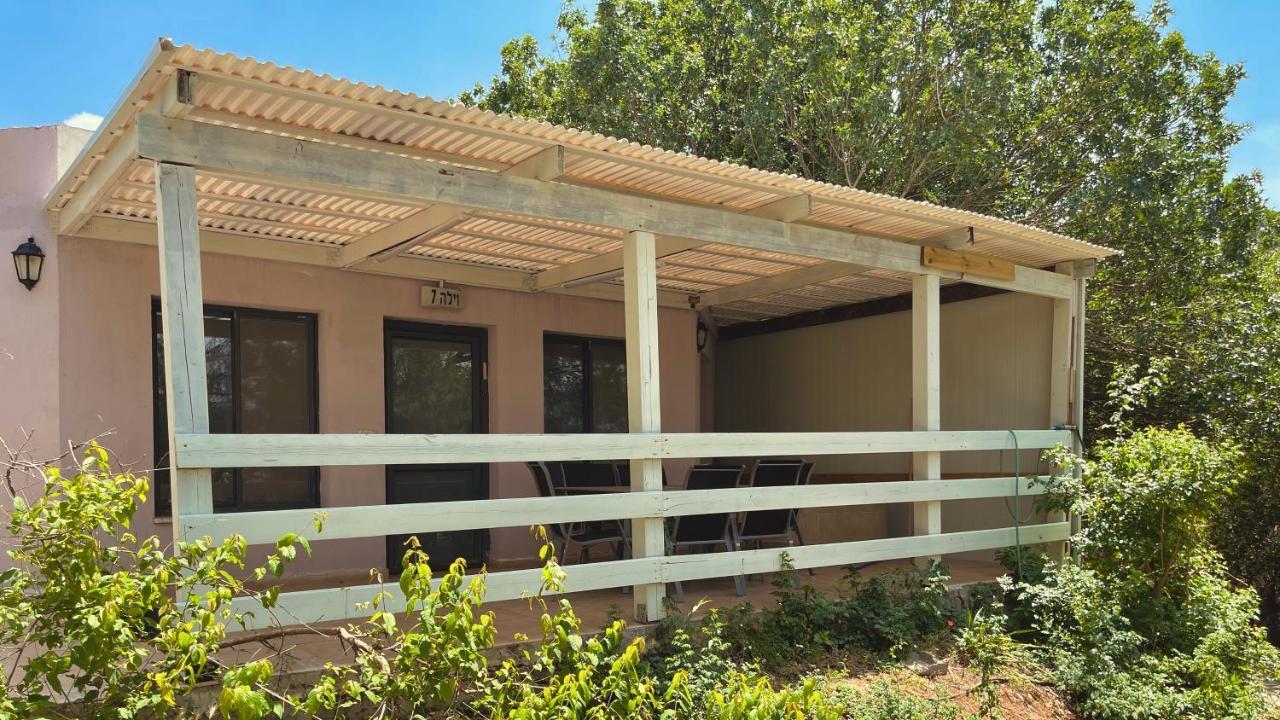 诺菲哈巴桑住宿 Lehavot HaBashan 外观 照片